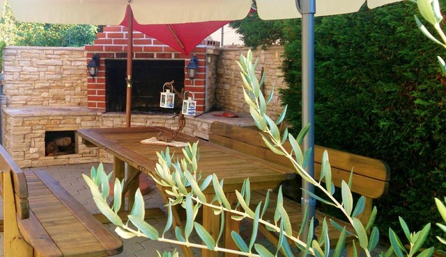 3 bedrooms appartement at Privlaka 250 m away from the beach with sea view enclosed garden and wifi