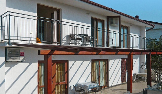 3-Person Apartment in Starigrad