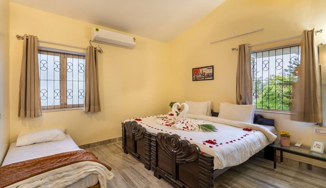 4bhk with private pool fully air-condition in Lonavla