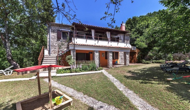 5 bedroom awesome home in Labin in Labin