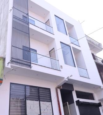 Aachman Hotel Restaurant in Bulandshahr