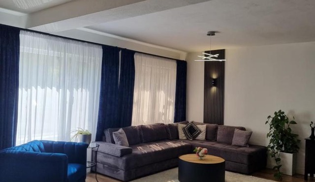 Adagio Guesthouse in Apata