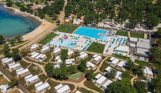 Adriamar Mobile Homes in Camping Park Umag /Adriamar 2439 Park Umag