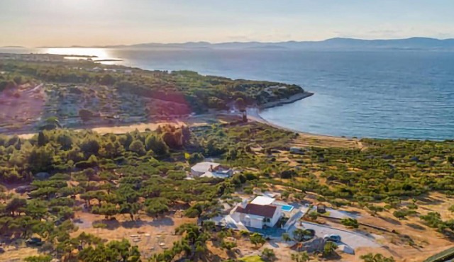 Amazing home in Splitska-Supetar in Splitska-Supetar