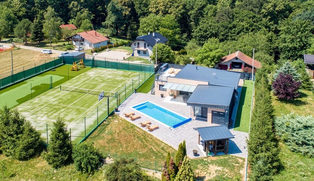 Amazing home in Koprivnica with sauna
