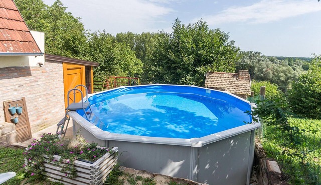 Amazing home in Opatovac with WiFi