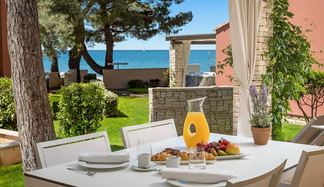 Amazing home in Umag with house a panoramic view