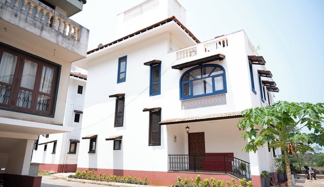An Independent Sunset villa in South Goa ! in Varca