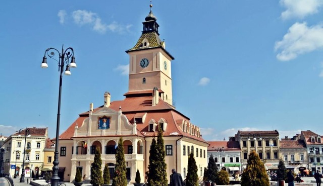 Apartament Cu Vedere in Court in Brașov