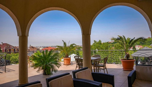APARTHOTEL Panoramis Residence in Oradea