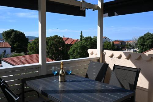 Apartma Mija - L
