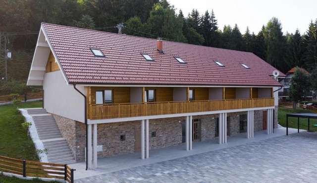Apartmaji Hočka Koča in Hočko Pohorje