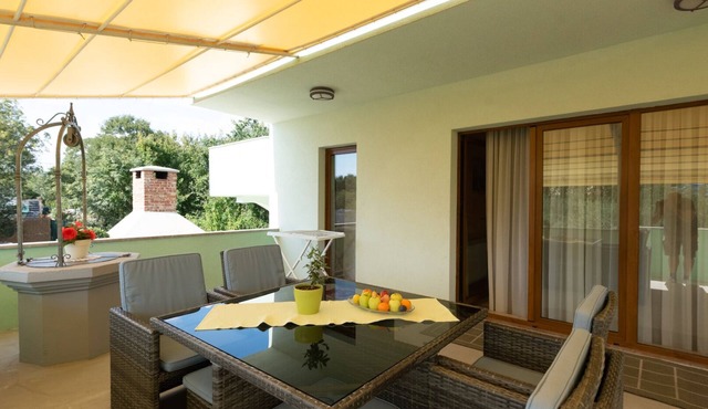 Apartman Kalac by Villas Guide