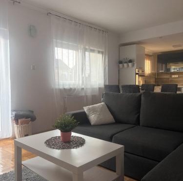 Apartman Loni , Belišće