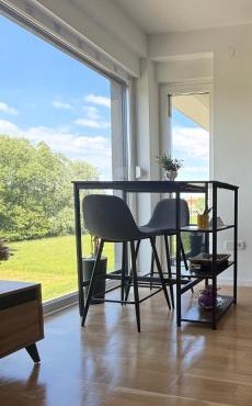Apartman Nebo Moderan smještaj, 5G Internet, Parking, Pogled i Besplatne ulaznice za Mini Zoo