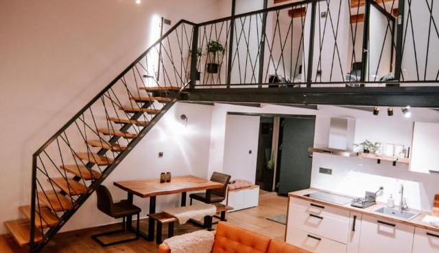 Apartman Saturn