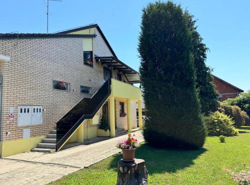 Apartman Tiija