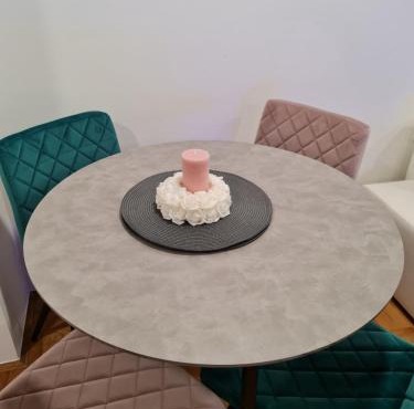 Apartman Vinyl - self check-in in Osijek