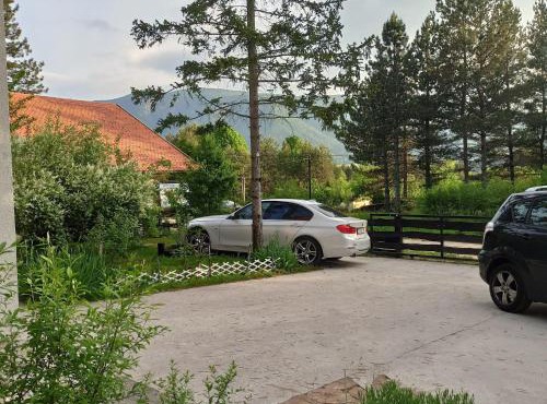 Apartment Übernachtung für einen unvergesslichen Besuch der Plitvicer Seen by Interhome in Rudanovac