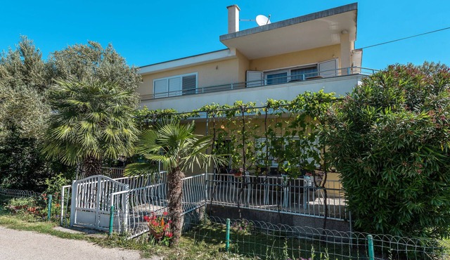 Apartment Šime by Interhome