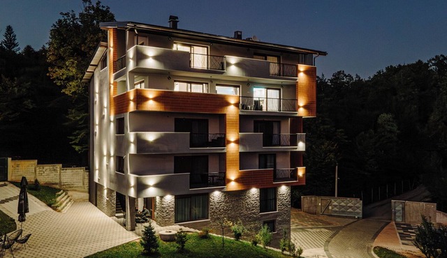 Apartment, 4BDR, shared pool in Sarajevo