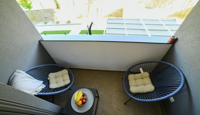 Apartment Cesarica (99591-A1) - Split