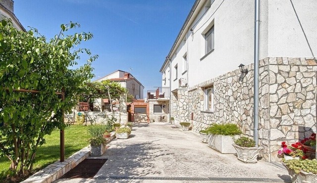 Apartment Donata, (13977), Premantura, hr