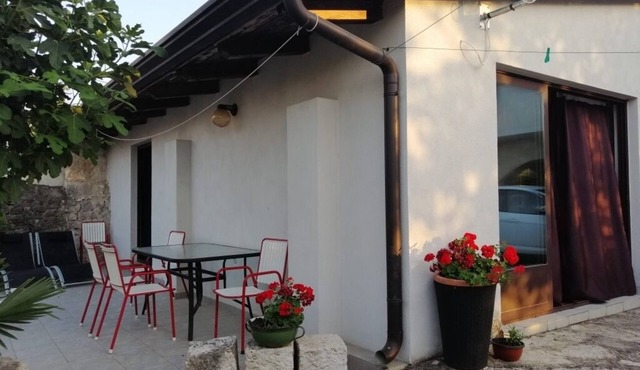 Apartment in Funtana with Terrace, Air condition, WIFI, Washing machine (4982-6)
