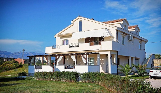 Apartment in Ljubac near the Sea