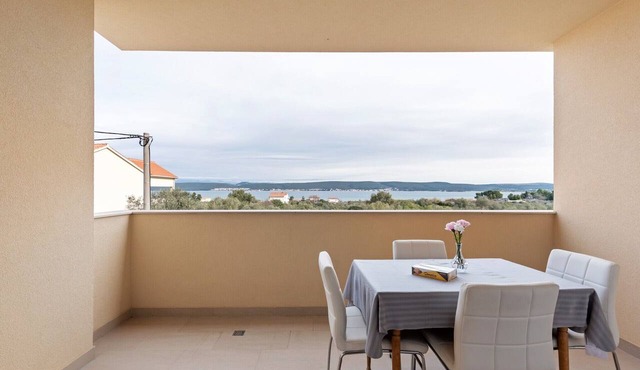 Apartment in Nevidane near the Beach