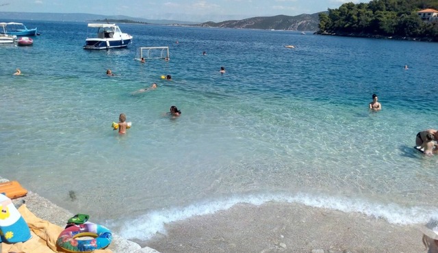 Apartment Ivo - 20m from the sea: A3(2+2) - Racisce, Island Korcula, Croatia