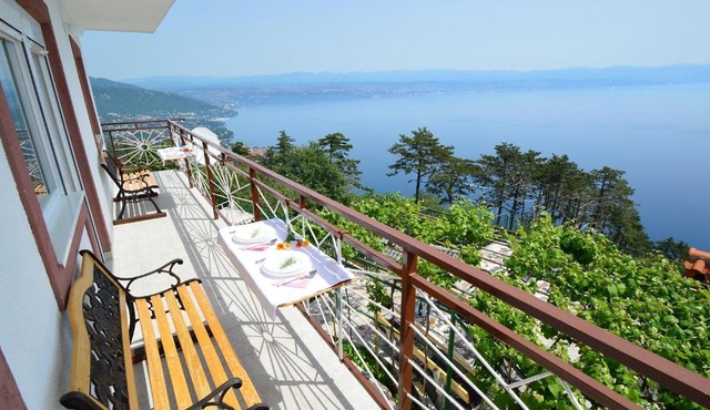 Apartment Josip by Interhome