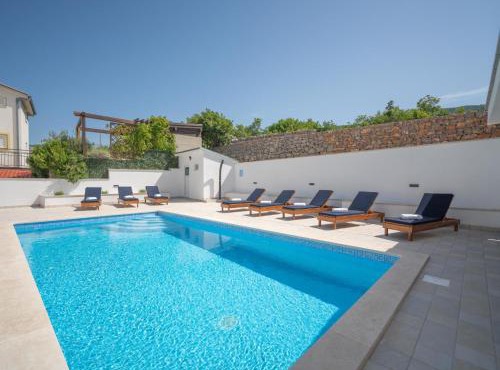 Apartment Josipa-1 by Interhome