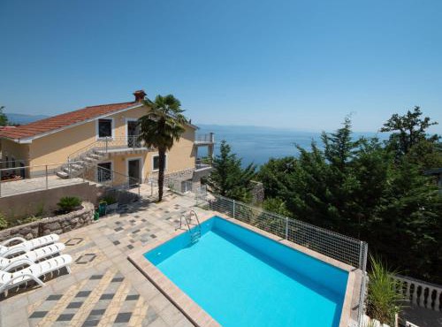 Apartment La Mer-1 by Interhome