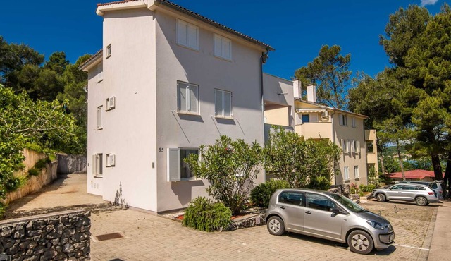 Apartment Lana near the sea
