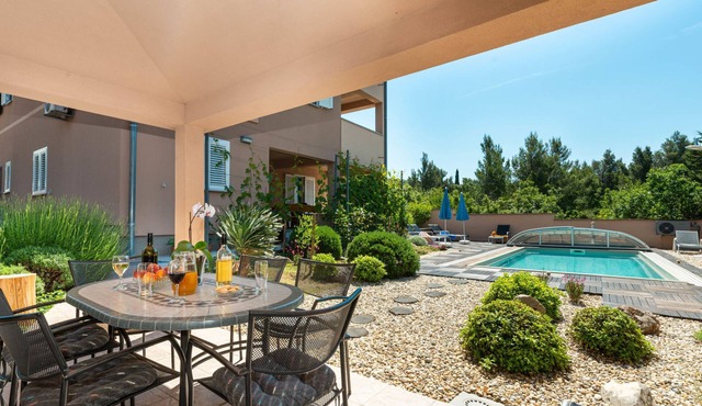 Apartment Matas by Interhome