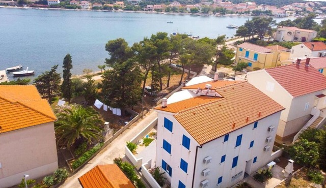 Apartment Marin - 30 m from sea : - Verunic, Island Dugi otok, Croatia in Island Dugi otok