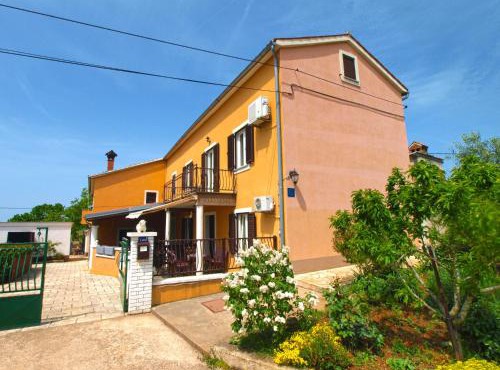 Apartment Mario 1622 in Valtura