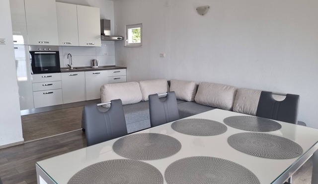 Apartment Maya 1