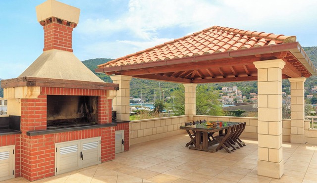 Apartment Mondo S1 - Studio Apartment, Sleeps 2 in Mokosica