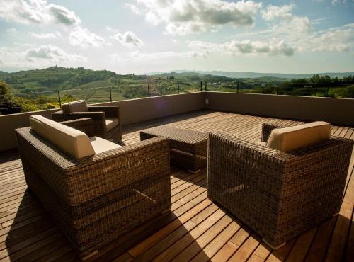 Apartment Oton Reya in Dobrovo