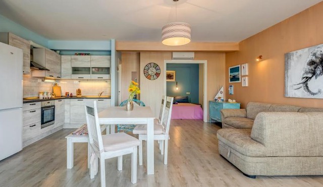 Apartment Rino in Rogač