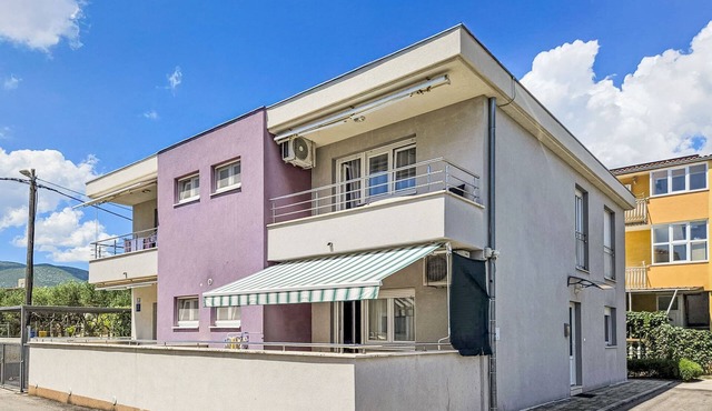 Apartment Ružica by Interhome
