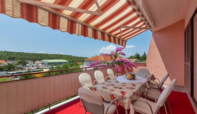 Apartment Ruzi - family and friends: - Makarska, Riviera Makarska, Croatia in Makarska