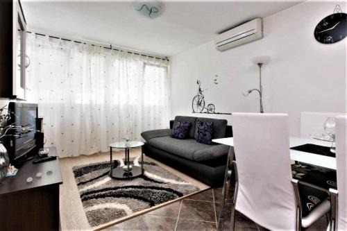 Apartment STANIĆ - Home away from home ! in Split