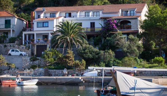 Apartments Ana in Lastovo