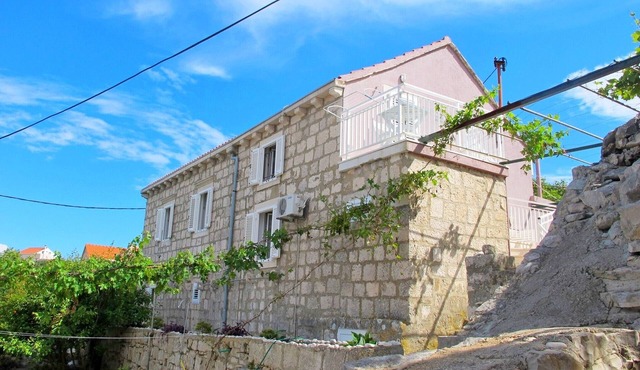 Apartments and rooms Antun, (13052), Lumbarda, hr