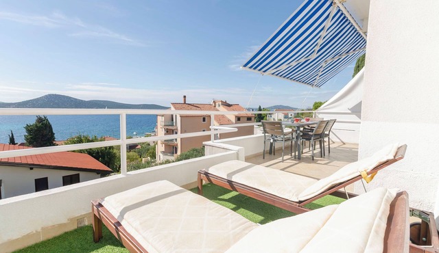 Apartments Angel (115461-A2) - Prvic Sepurine