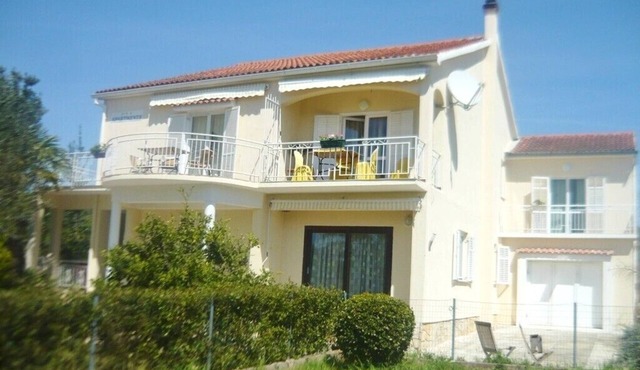 Apartments Boris, (14579), Sukošan, hr