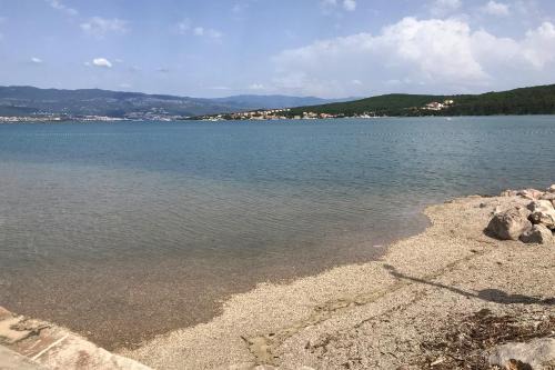 Apartments by the sea Cizici, Krk - 22430